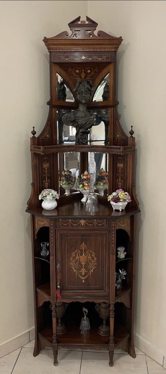 Edwardian Inlay Rosewood Corner Cabinet : R30,000