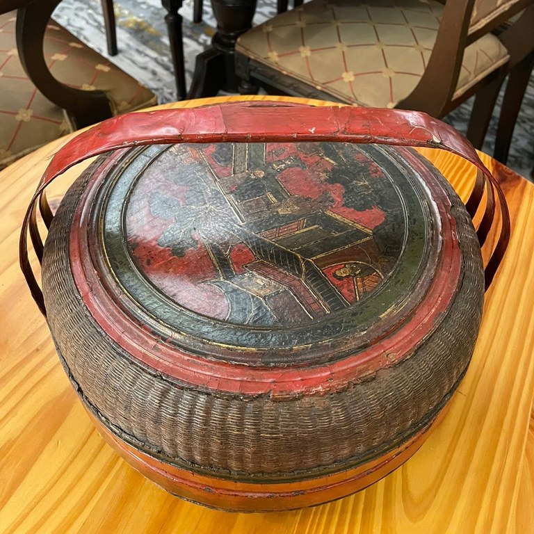 CHINESE LUNCH BOX EARLY 20TH CENTURY
