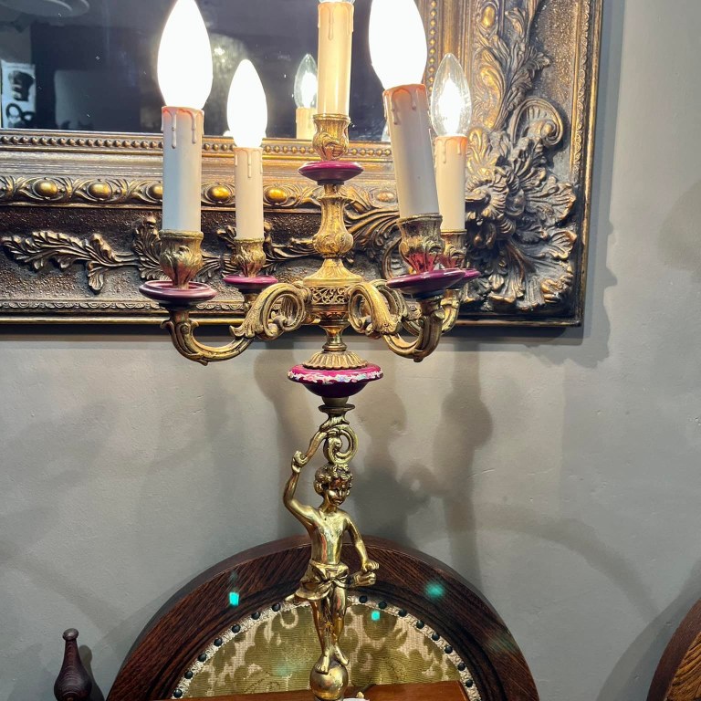 Large ACF 5-arm brass candelabra table lamp with cherub base and porcelain detail: R3,000