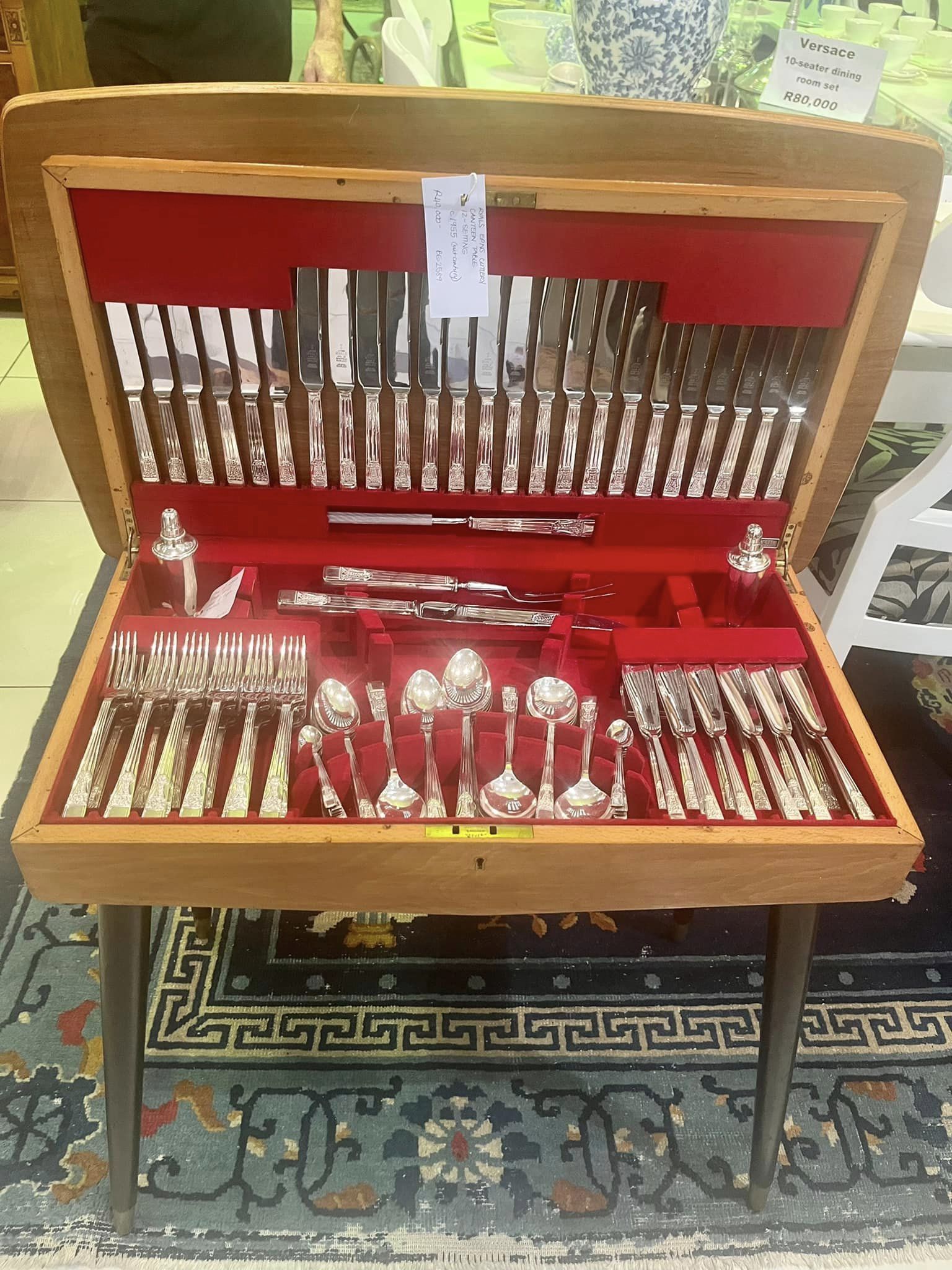 SOLD! Spectacular Ryals EPNS 12-setting (127 pieces) cutlery canteen set in a Mid-Century modern table (with removable legs), 1955: R40,000