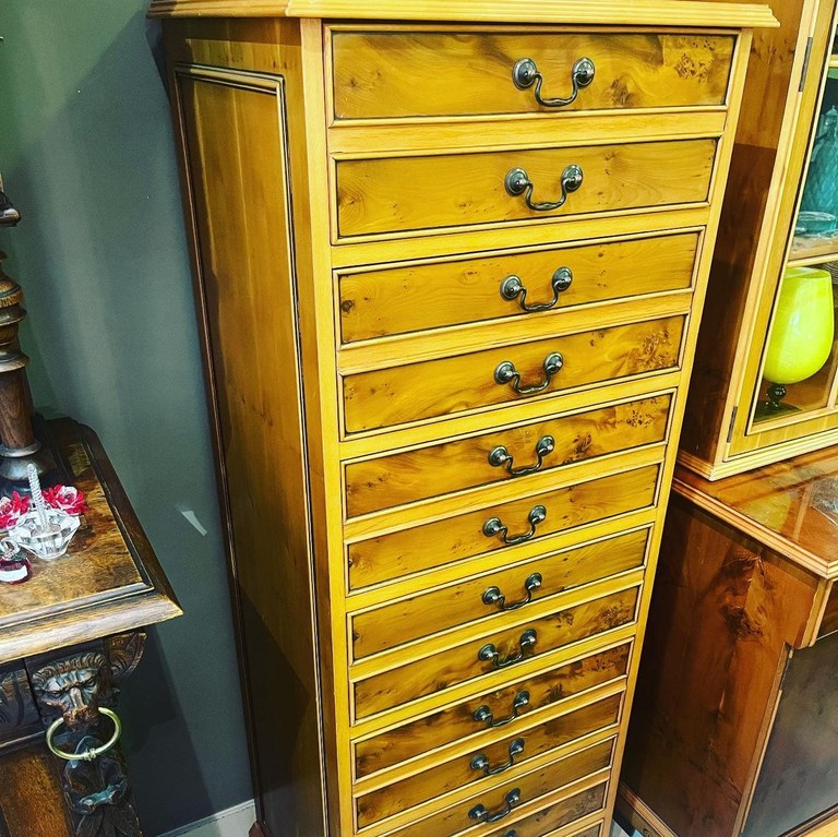 Vintage Gordon Fraser 14 drawer yew wood tall boy: R25,000