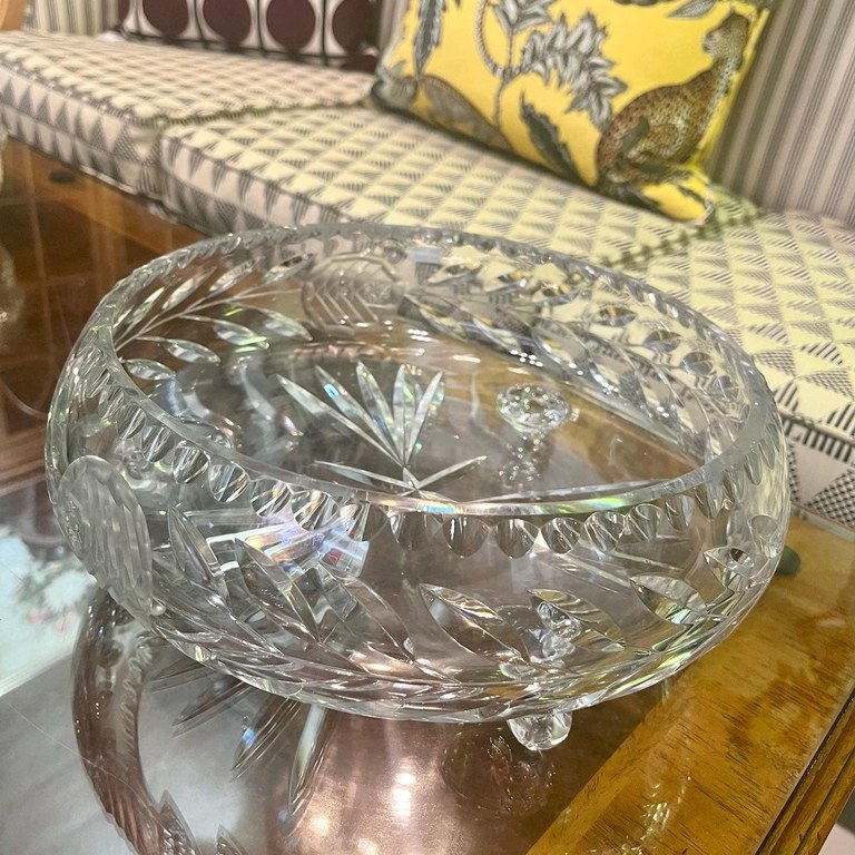 Stunning and large crystal footed bowl: R3,500