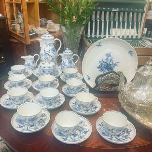 Meissen Blue Onion coffee set