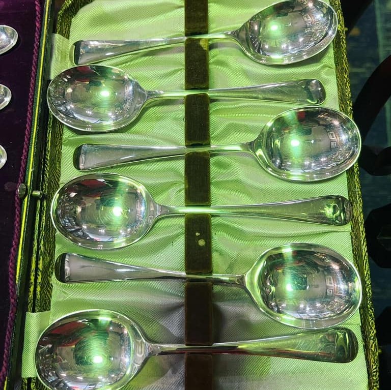 Set of 6 silver plated soup spoons