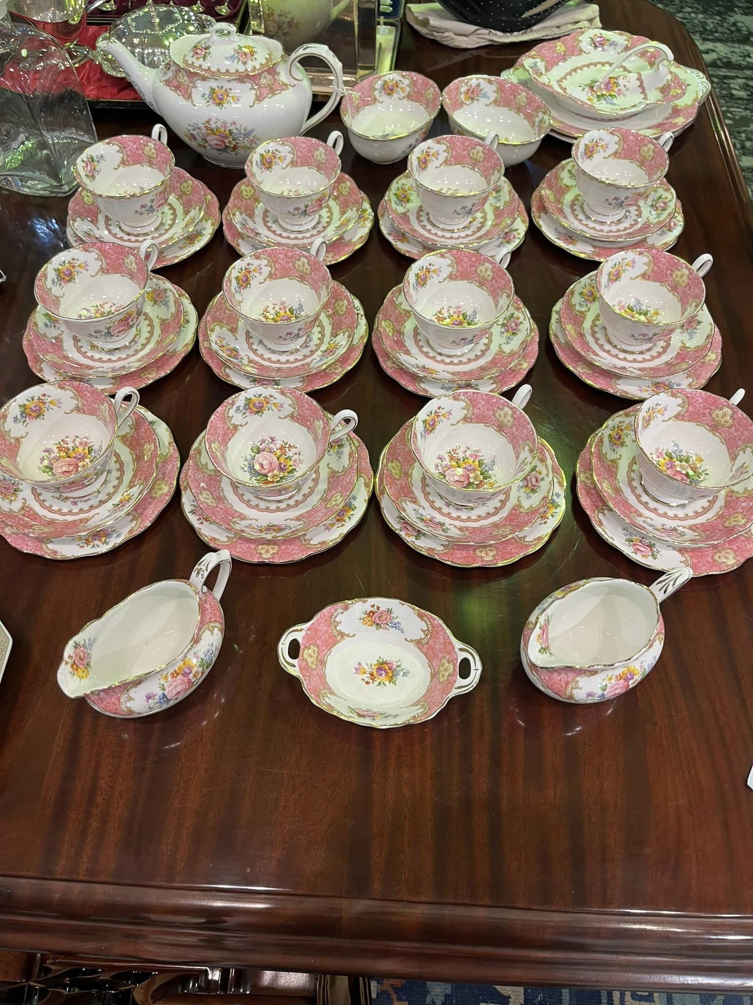 Royal Albert Lady Carlyle 12-setting tea set, Mid-Century