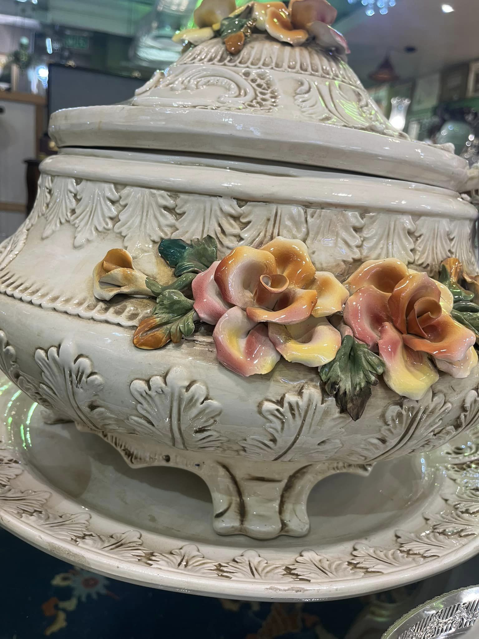 Large Capodimonte style centre-piece tureen with ladle