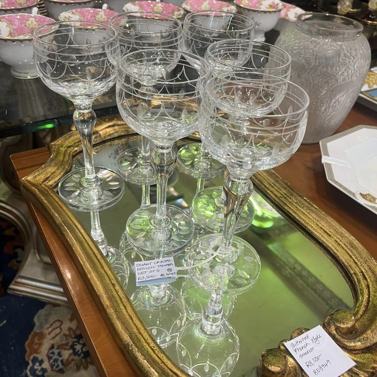 Set of 6 Stuart Tamara Hock wine glasses