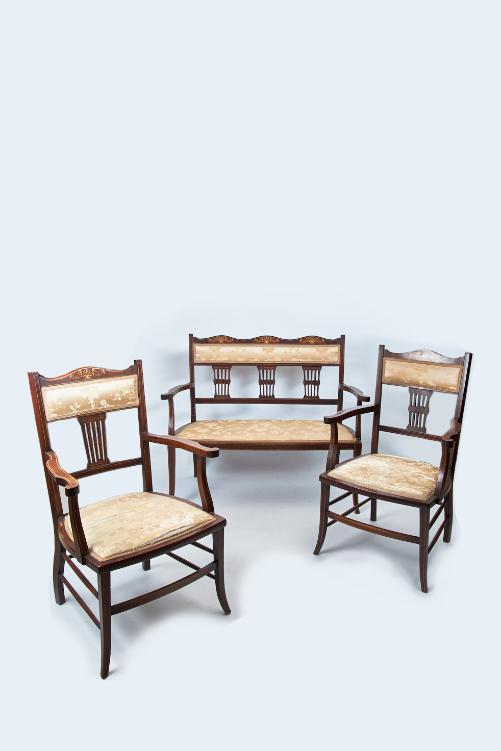 GHORBANY CHAIR AUCTION4466.jpg