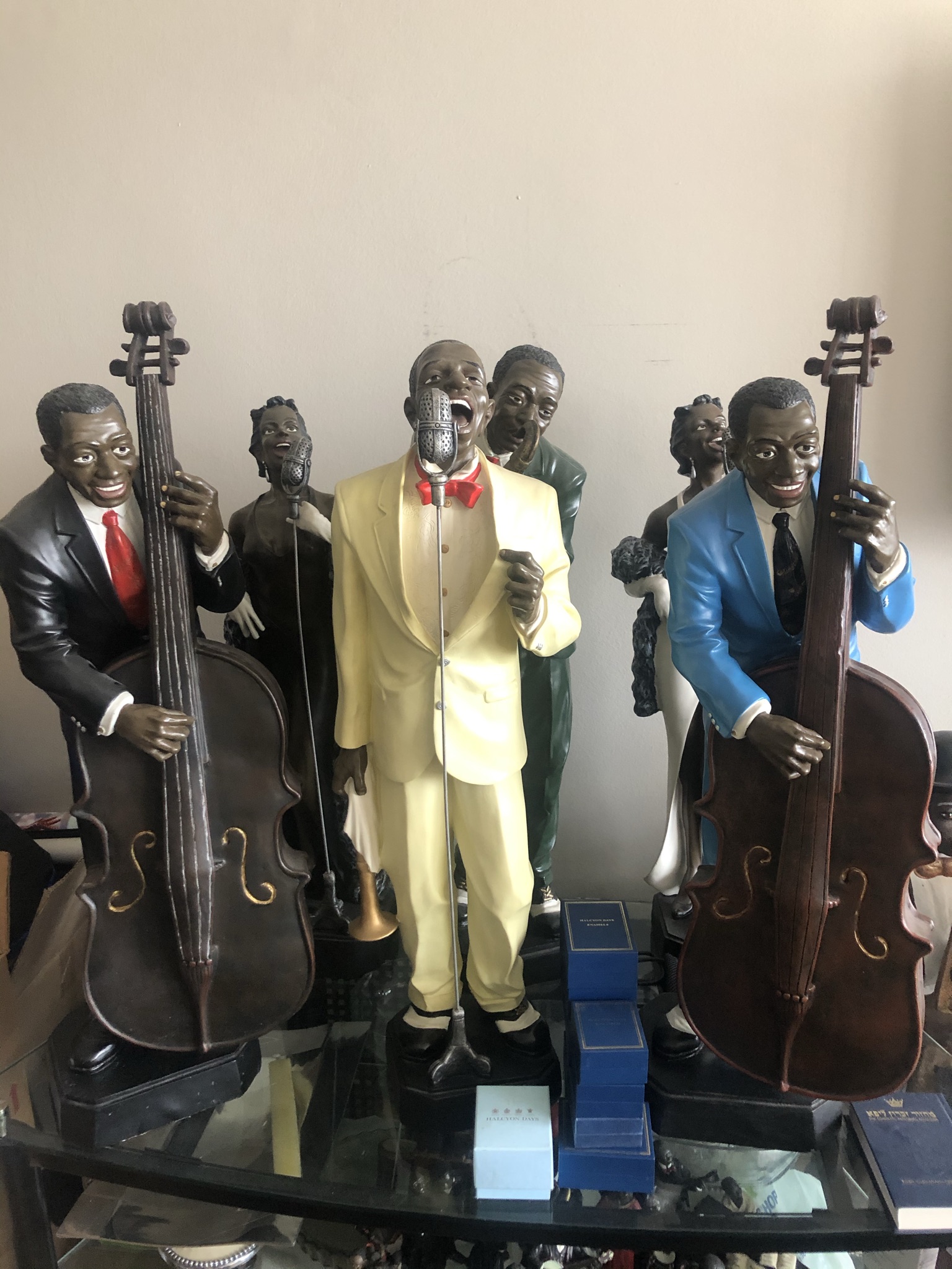 LARGE POLYRESIN MUSICIAN FIGURINES