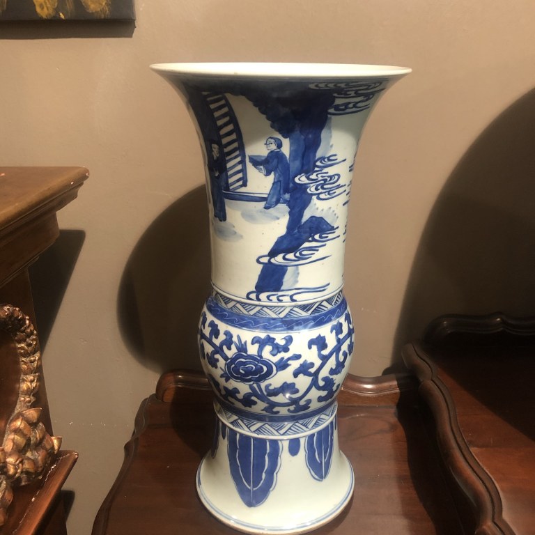 A pair of blue and white hand painted Mid-century Chinese porcelain vases, Price: R4,000 each
