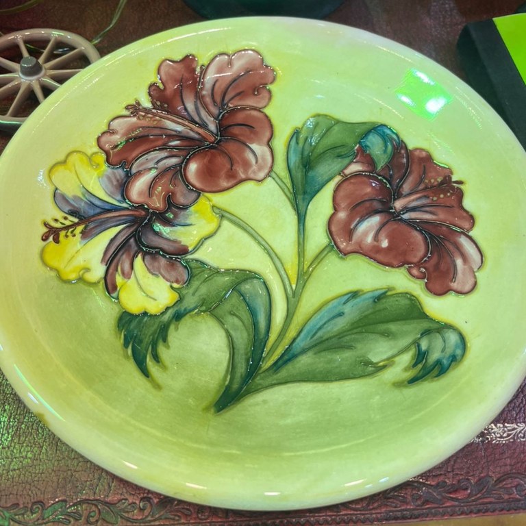 Moorcroft Hibiscus plate, c1970s: R5,000 Moorcroft Hibiscus plate, c1970s: R5,000