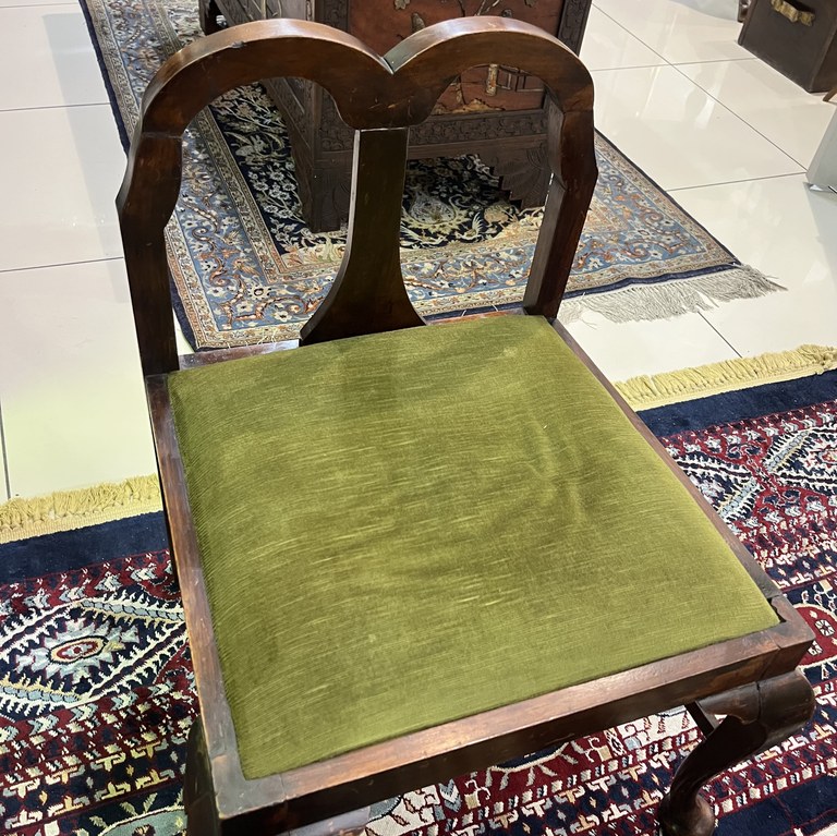 Vintage dressing table low chair