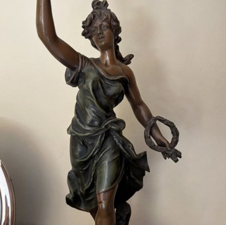 Emile Bruchon bronze: POR