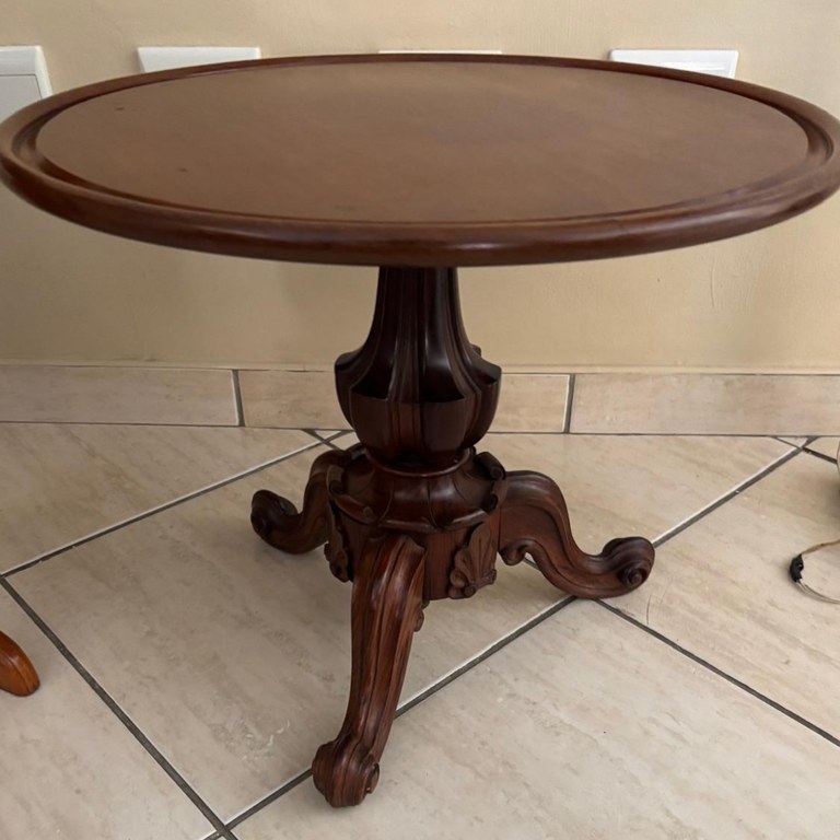 Mahogany library table in Luigi Philippe style: R6,000
