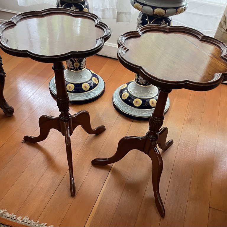 Pair of Georgian III pie crust wine/lamp table: R50,000