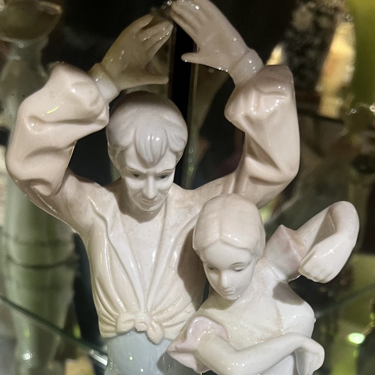 KPM Arnart Conte flamenco dancers - R3,000