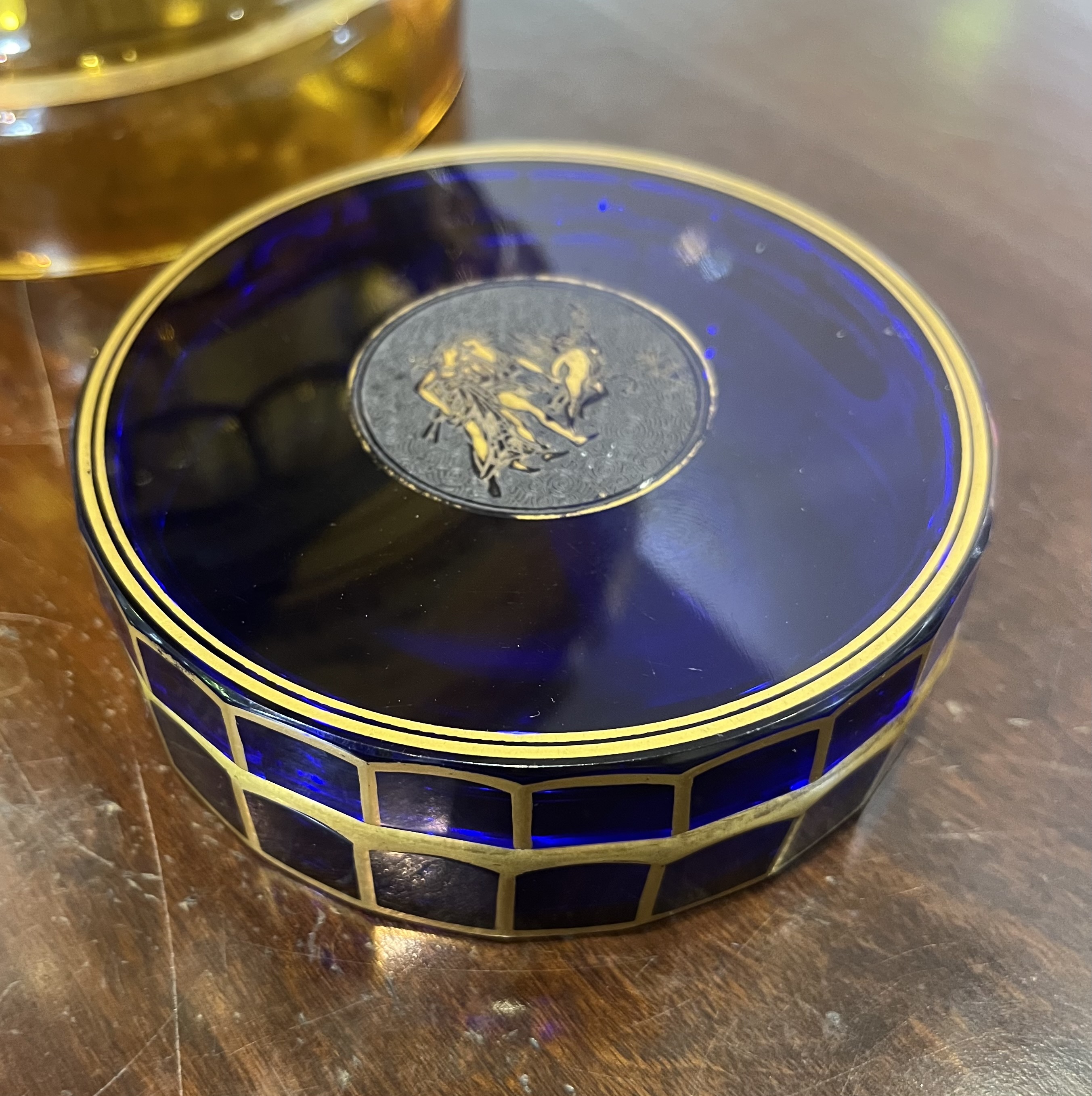 Early 20th century Val St Lambert Bonbonniere in cobalt blue glass with gilt highlights, 4 x 12 cm