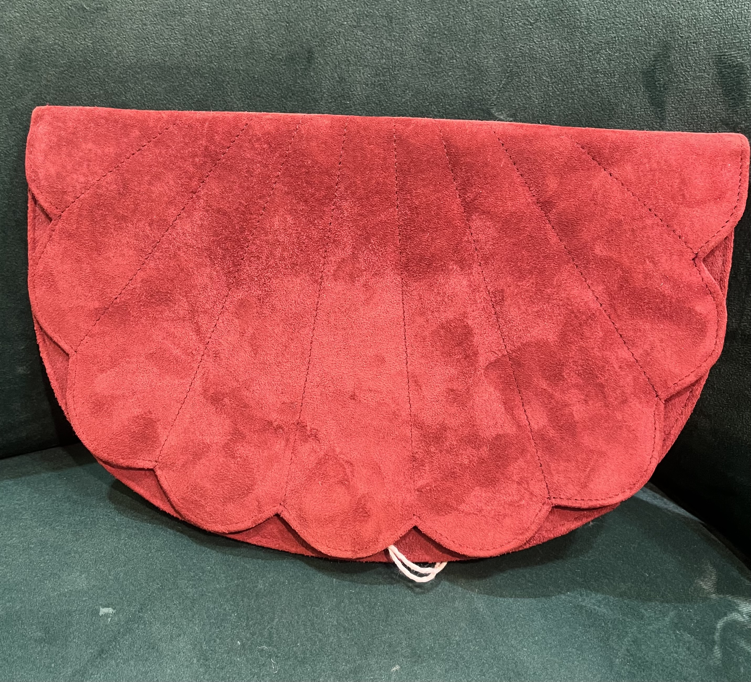 Vintage Golden Arrow suede shell shaped clutch in maroon