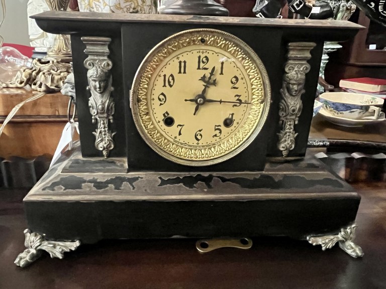 New Haven black lacquered brass mantel clock, origin: America, circa 1890: R5,000