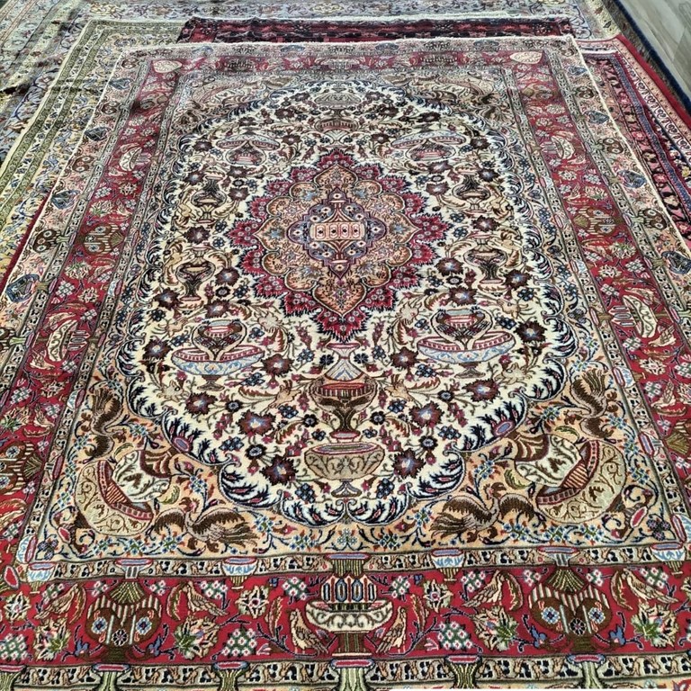 Kashmar 335 x 240