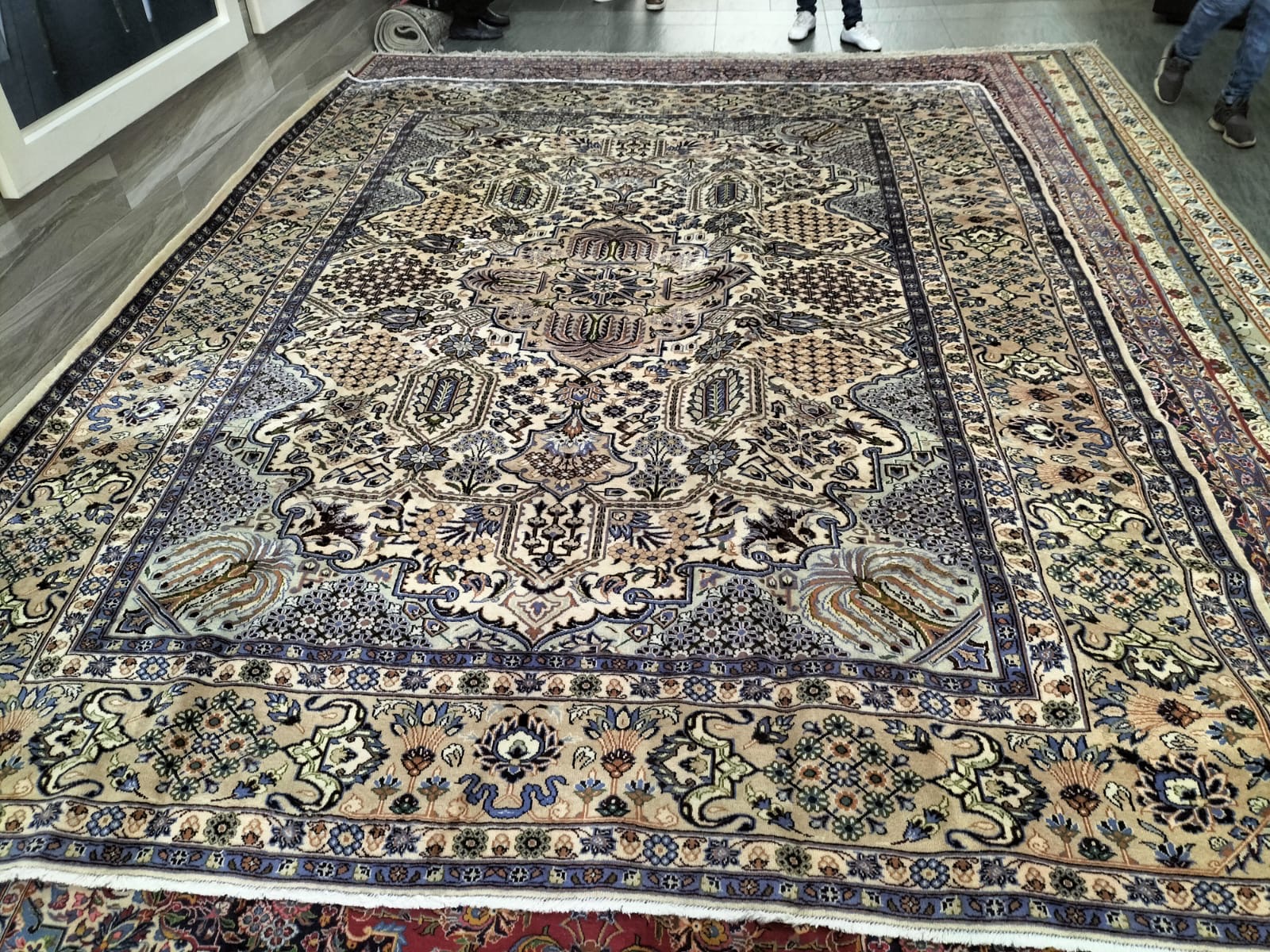 Kashan 372 x 300