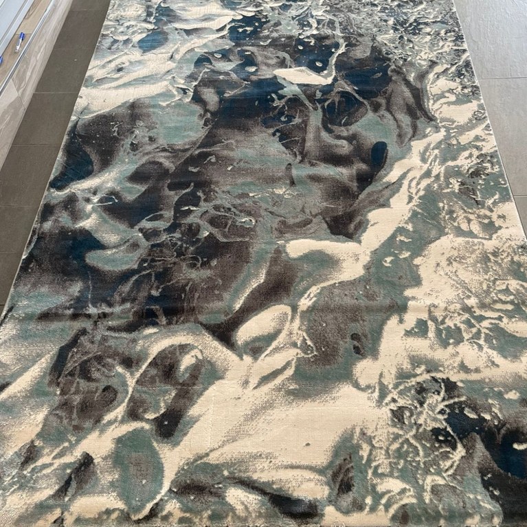 Modern 230x155: R6,999