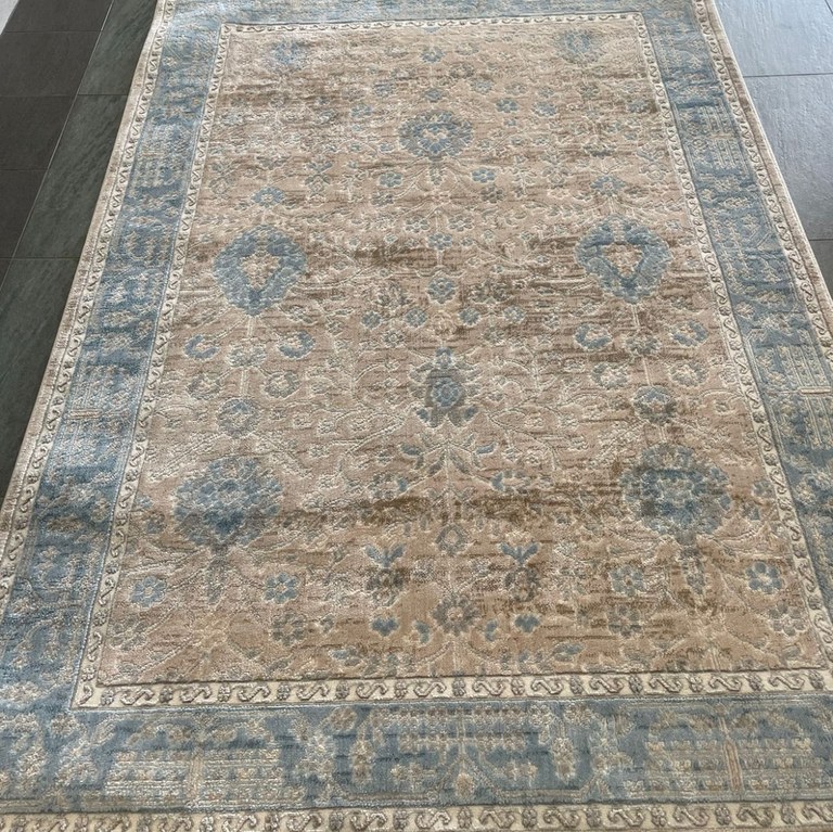 Modern 228x160: R6,999