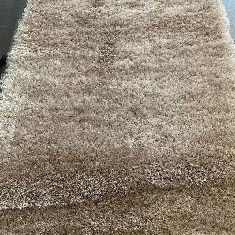 Shaggie 230x160: R6,999