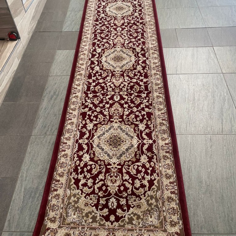 Classic 300x80: R3,999