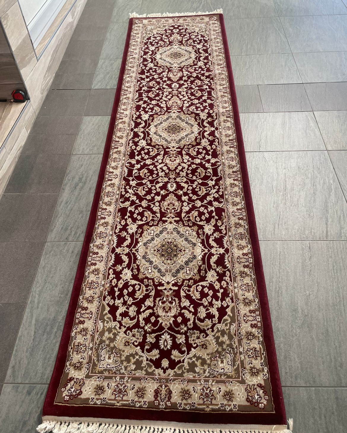 Classic 300x80: R3,999