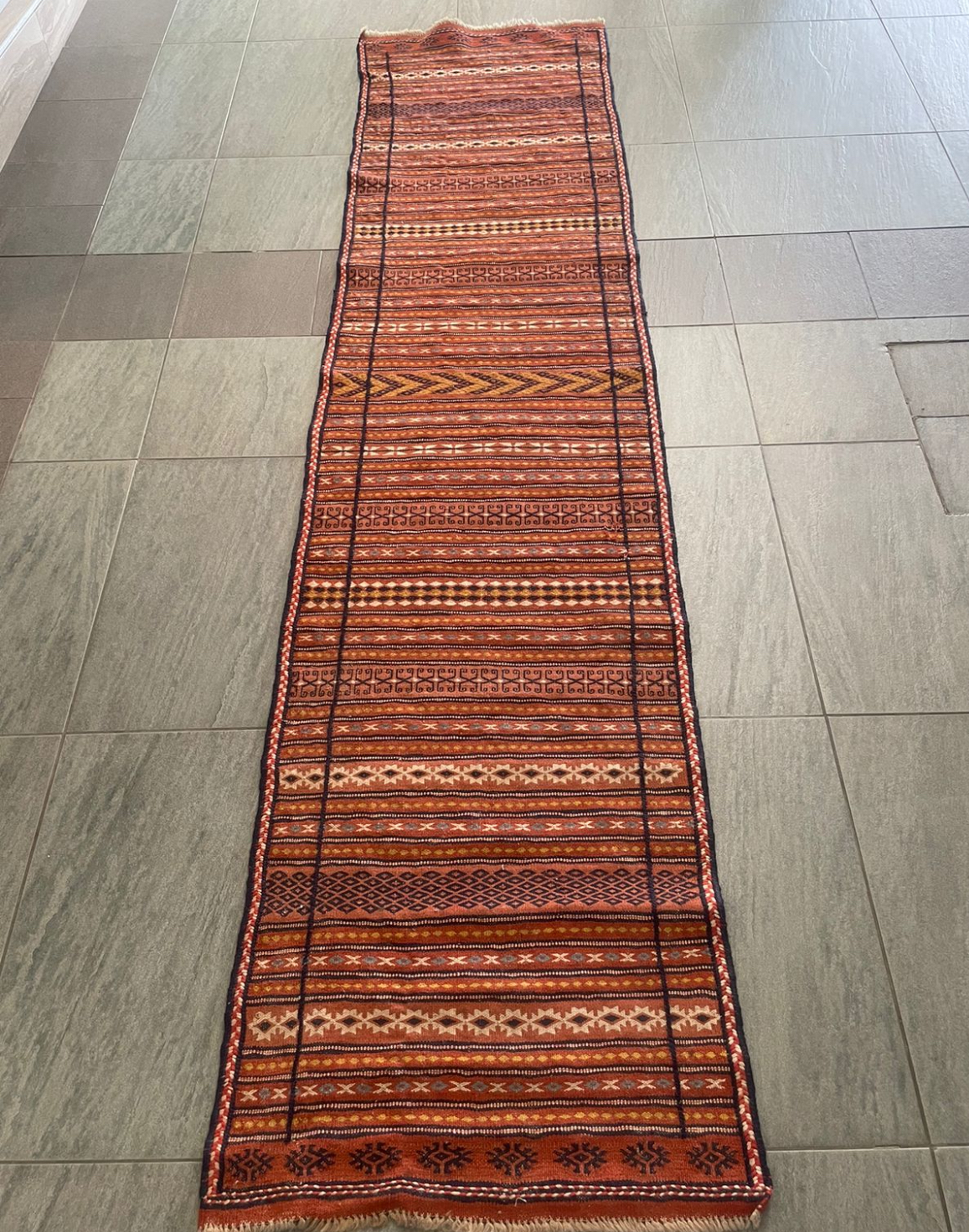 Afshar kilim 292x67: R5,999