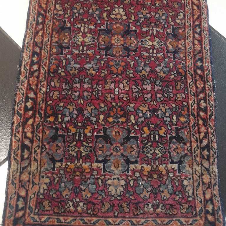 Yazd 60x40: R3,999