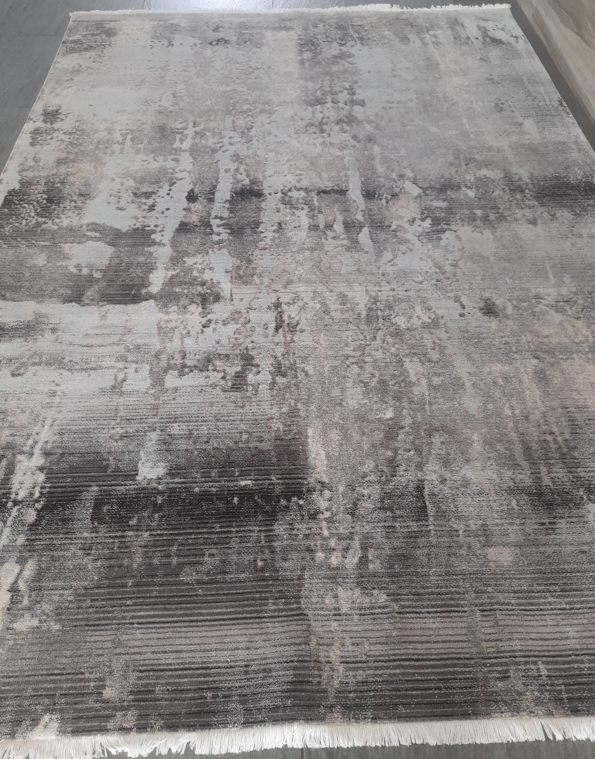 Modern 285x200: R11,999