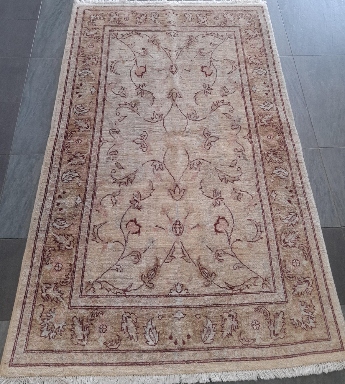 Chobi 198x121: R6,999