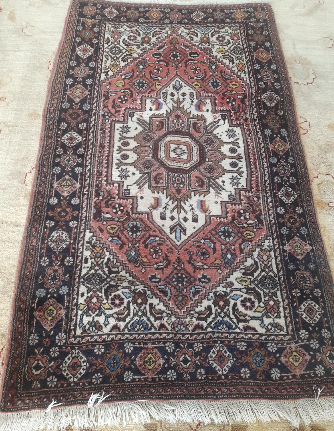 Ardabil 132x75: R4,999