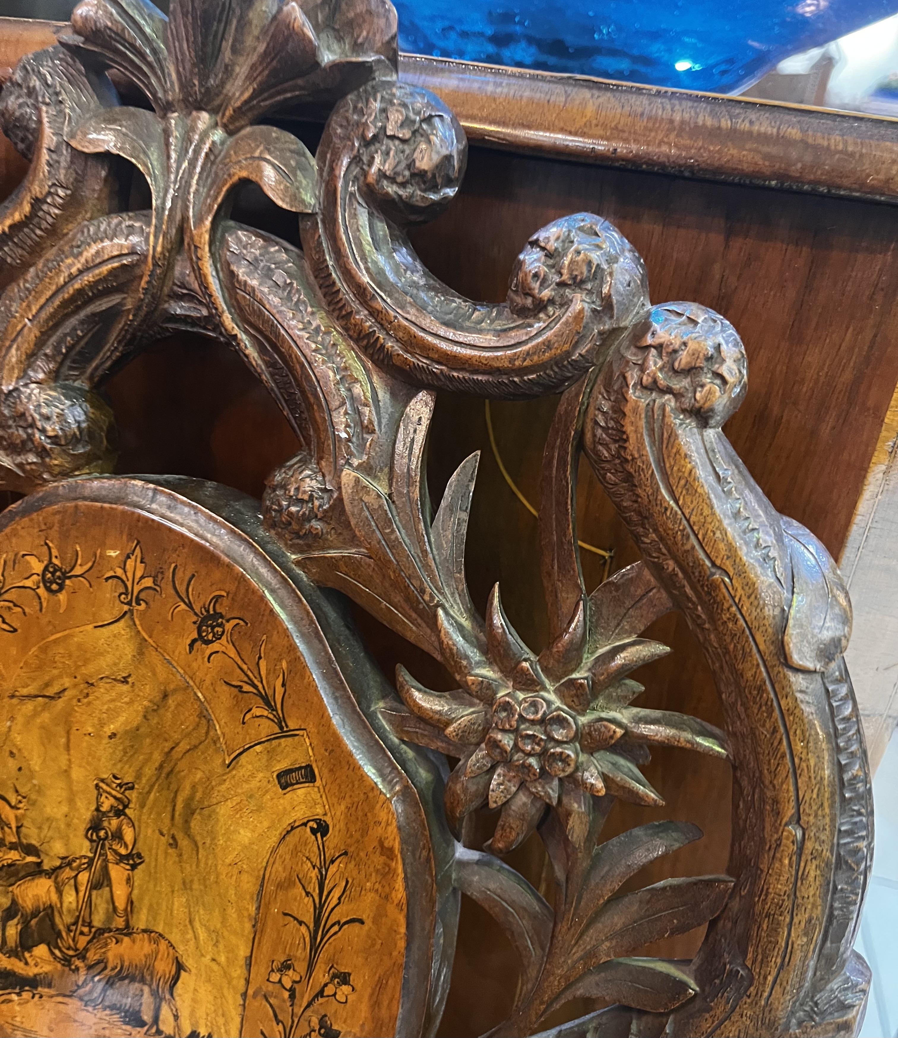 Swiss Brienz Black Forest Hall Chair