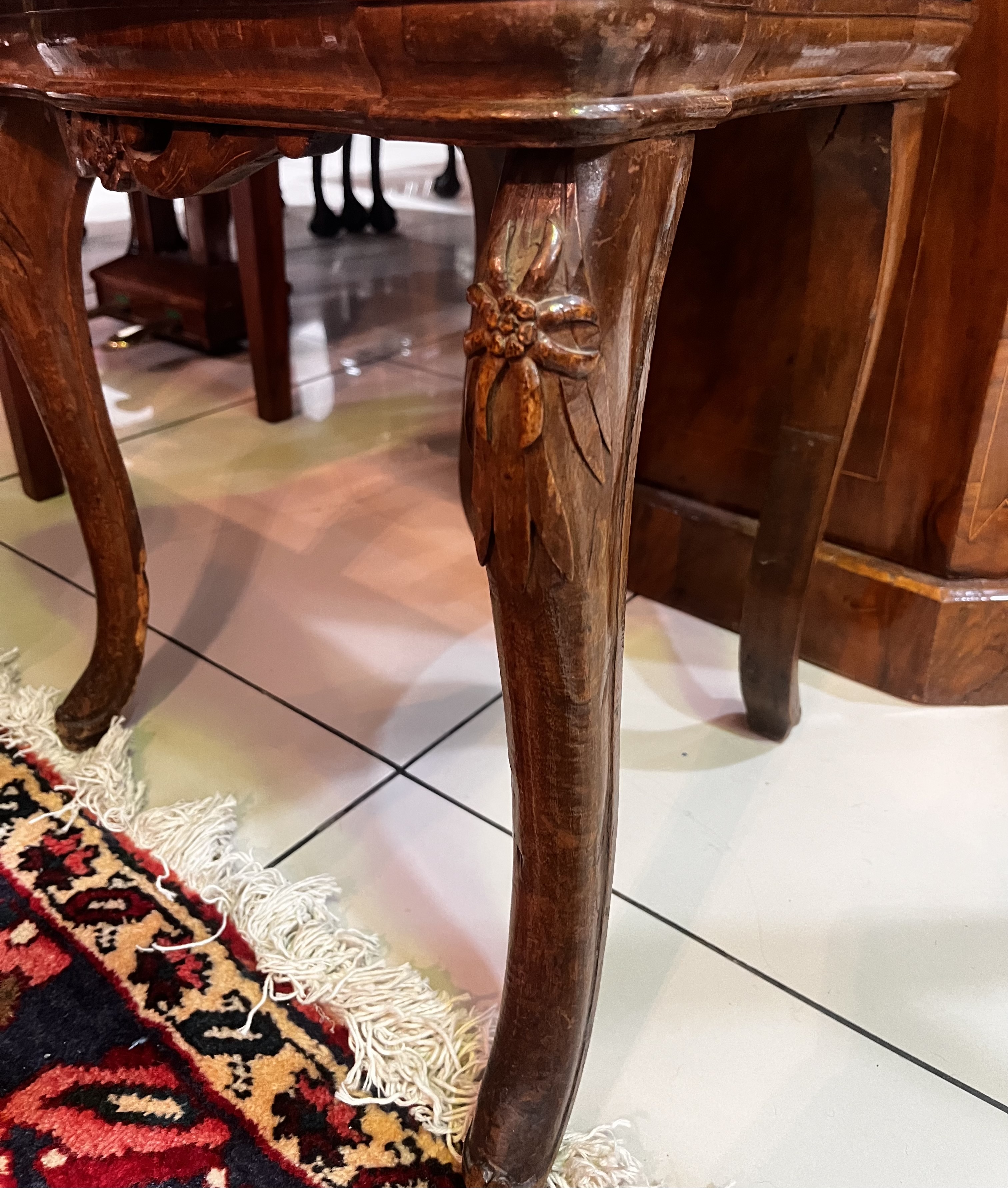 Swiss Brienz Black Forest Hall Chair
