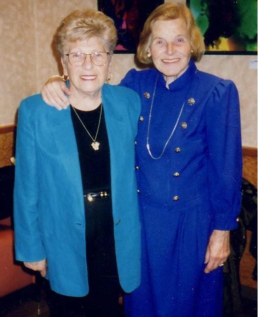 Elisabeth Joseph with Eva Cassirer(1932-2009) in 1995 in Berlin.