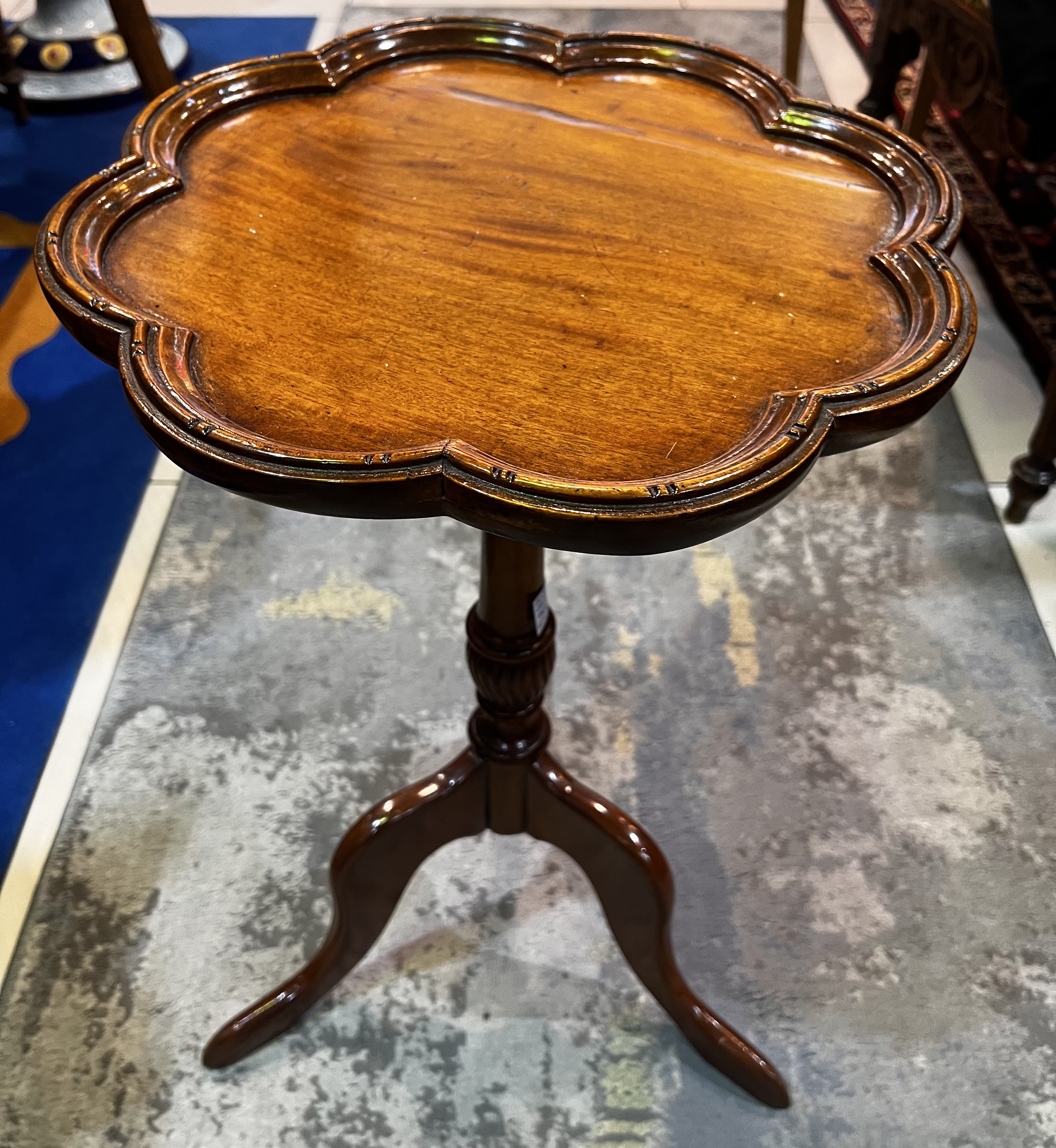 George III pie-crust tripod tables